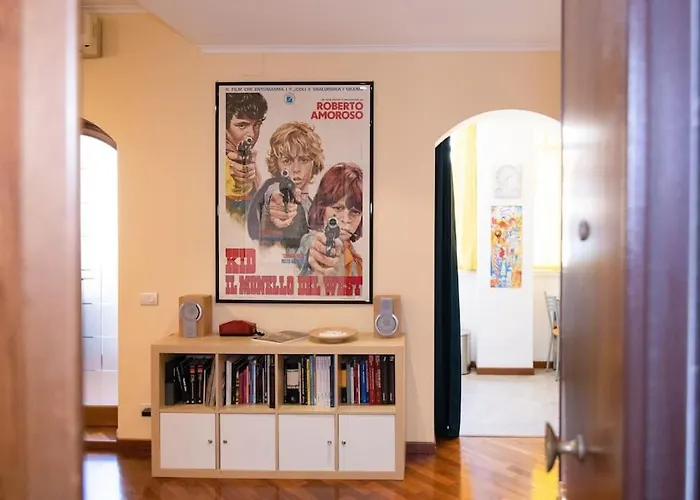 Stracult House Suggestive And Vintage-pop * Rome